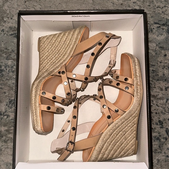 NWT Dolce Vita Maxton wedge espadrille sandals size 8.5 - Picture 1 of 5